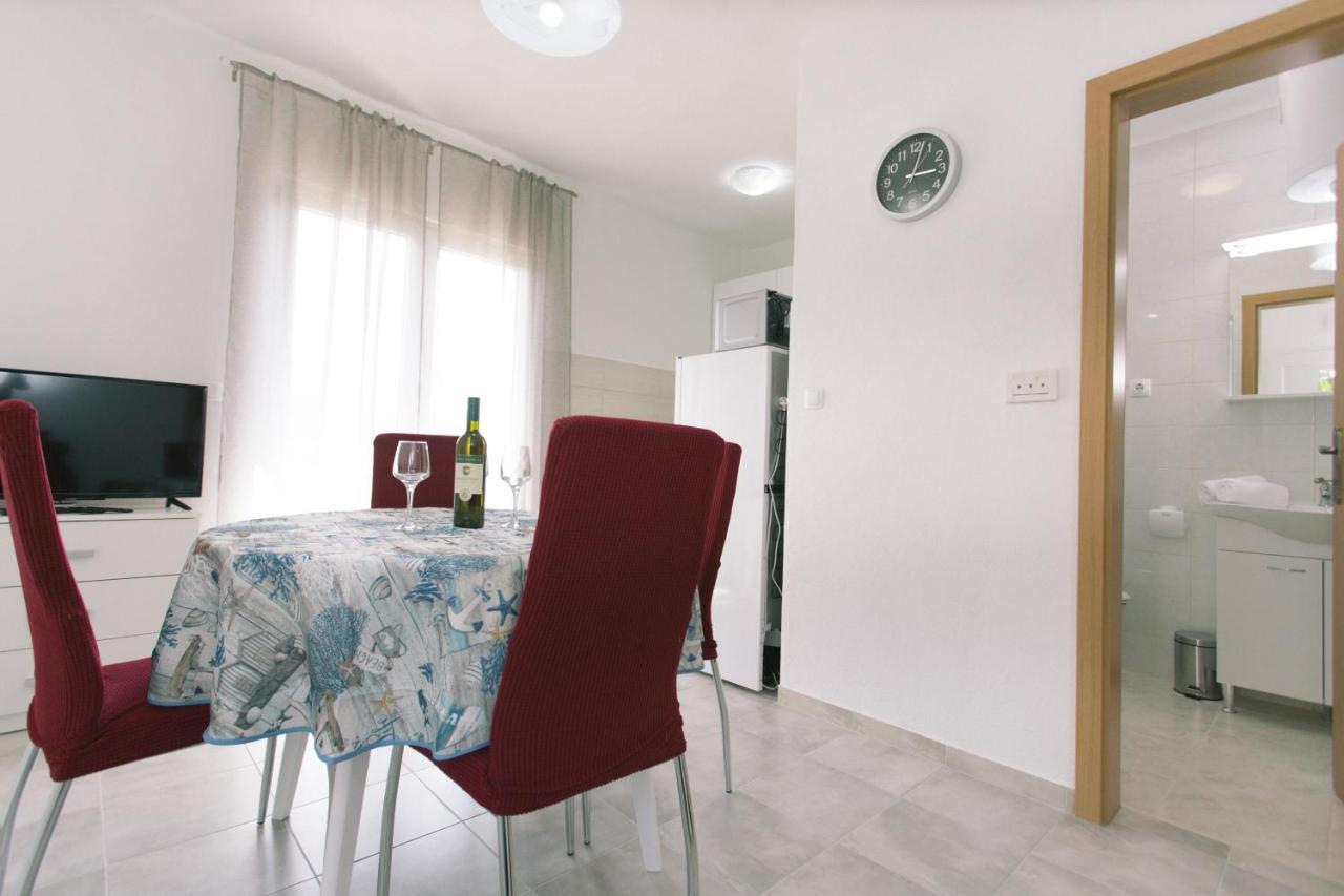 Apartman Paula 2 Διαμέρισμα Vinišće Εξωτερικό φωτογραφία